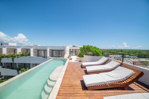 Outdoor pool - Tulum Luxury Loft + CoWork | Cinema, gym, xbox (Tulum)