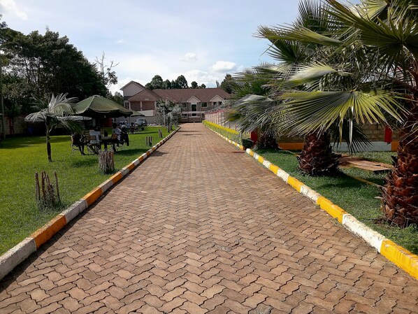 Children’s play area – outdoor - Keriwest Hotel (Kericho)