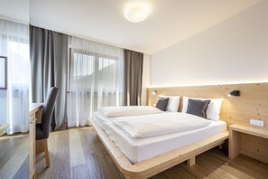 2 bedrooms, free WiFi, bed sheets - 1012A Apartments Monica (Santa Cristina Valgardena)