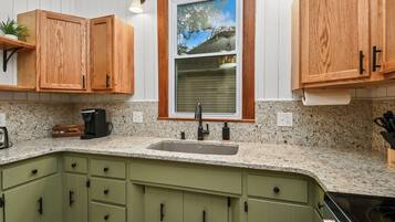 微波炉、烤箱、炉灶、洗碗机