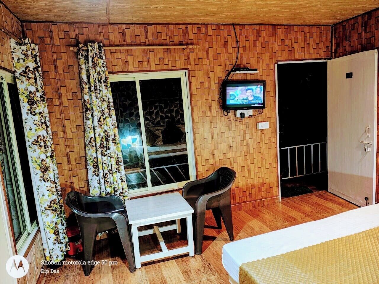 Decoración personalizada, muebles diferentes y wifi gratis 