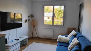 TV - Charming apartment overlooking the valley (Briançon)