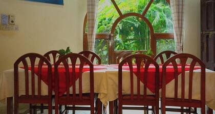 Hotel Lake Palace - Twin Room