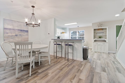 Rehoboth Beach 4 BR Beauty in Canal Landing