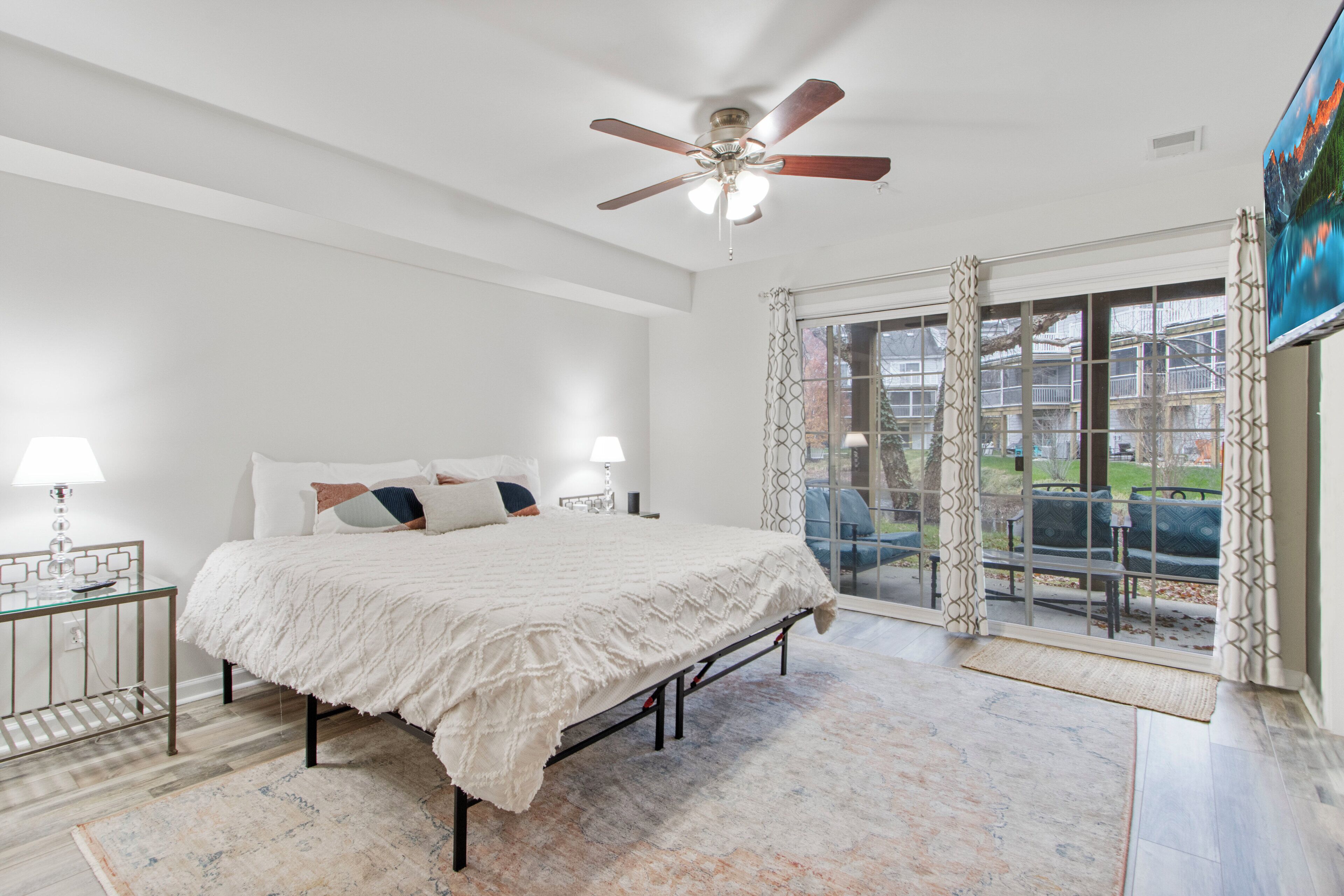 Iron/ironing board, free WiFi