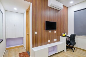 Tabla de planchar con plancha y wifi gratis 