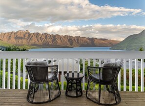 Property grounds - Fernhill Lookout | 5 min to Town • Remarkable View (Queenstown)