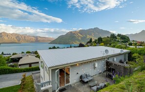 Exterior - Fernhill Lookout | 5 min to Town • Remarkable View (Queenstown)