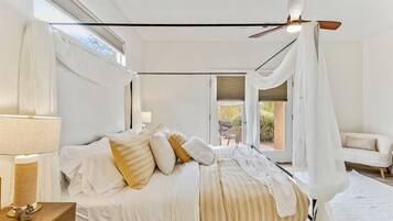 Iron/ironing board, travel cot, WiFi, bed sheets