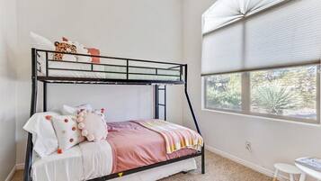 Iron/ironing board, travel crib, WiFi, bed sheets