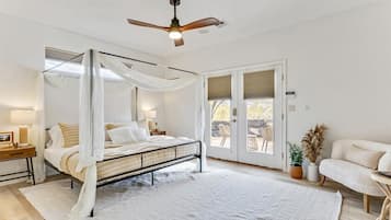 Bügeleisen/Bügelbrett, Reisekinderbett, WLAN, Bettwäsche