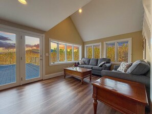 TV - 70-2 Locust Lane | Pool, Hot Tub, Views, 5 Bedroom (North Conway)