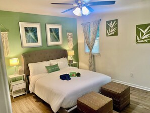 3 slaapkamers, een strijkplank/strijkijzer, wifi, beddengoed