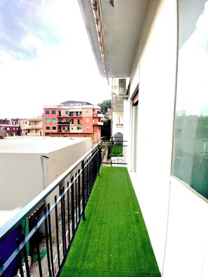 Coffres-forts dans les chambres, bureau