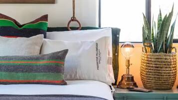 Fer et planche Ă repasser, Wi-Fi, draps fournis