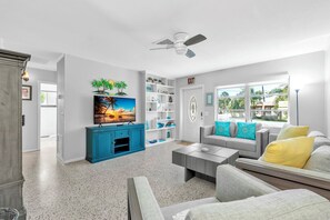 TV - Barefoot Bungalow by Duncan Real Estate (Holmes Beach)