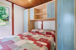 Tabla de planchar con plancha y wifi 