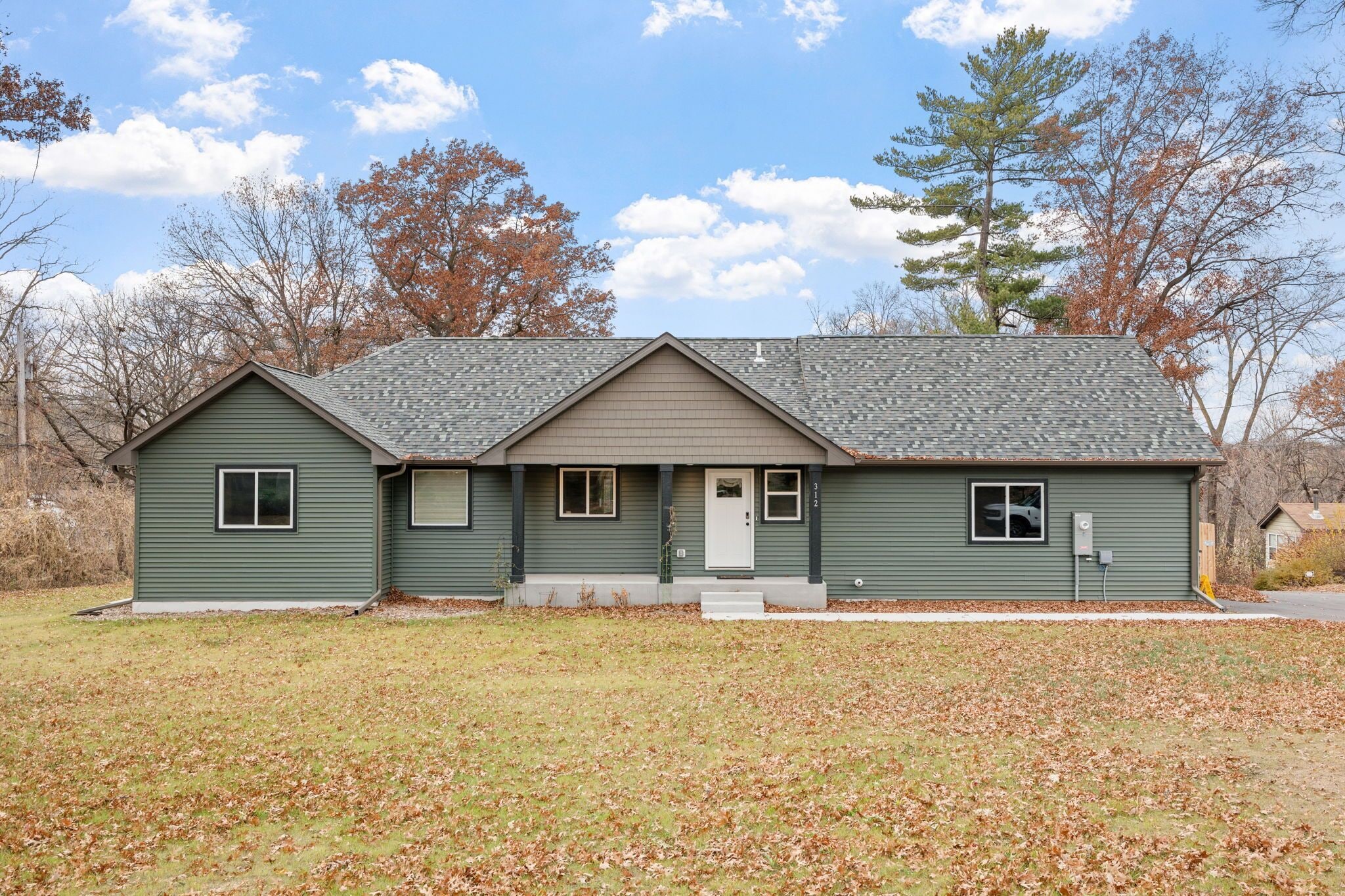 House (3 Bedrooms) | Property amenity
