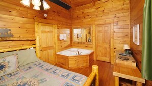 Unclassified image, 4 of 55, button - Oak Tree Lodge #2509 (Sevierville)