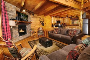 Cabin, Multiple Beds (Oak Tree Lodge #2509) | Living area - Oak Tree Lodge #2509 (Sevierville)
