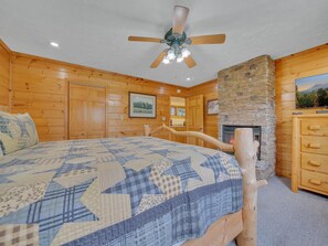 Cabin, Multiple Beds (Mountain Haven Views #345) - Mountain Haven Views #345 (Gatlinburg)