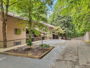Condo, Multiple Beds (Bear Hug Hideaway #368) | Property grounds - Bear Hug Hideaway #368 (Gatlinburg)