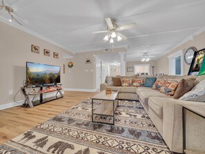 Condo, Multiple Beds (Bear Hug Hideaway #368) | Living area - Bear Hug Hideaway #368 (Gatlinburg)