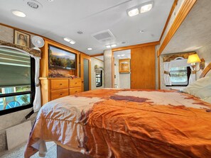 House, 1 Queen Bed with Sofa bed (Glamping On Locust Ridge #1407) - Glamping On Locust Ridge #1407 (Sevierville)