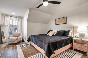 Cabin, Multiple Beds (The Hangout #384) - The Hangout #384 (Sevierville)