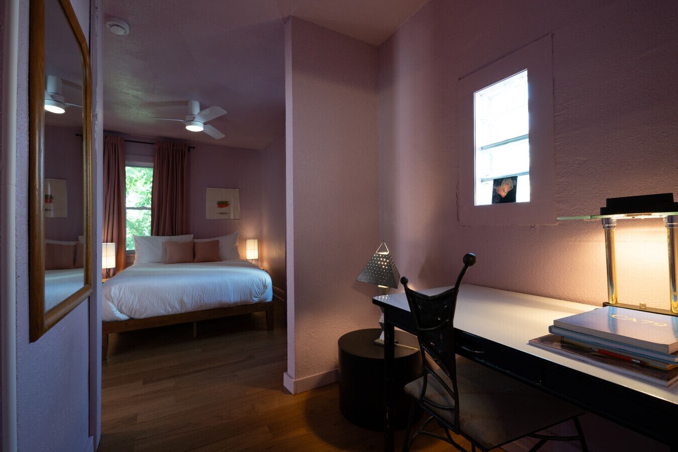 4 bedrooms, desk, iron/ironing board, WiFi