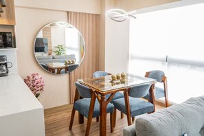 Dining - DHP+ | Luxury 2BR Apartment in Downtown Miraflores (Lima)