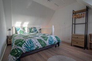 Free WiFi, bed sheets - Au Bonheur Du Voyageur - Proche gare routière (Vannes)