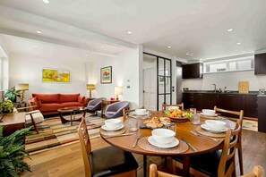 Dining - Bright & Modern Notting Hill Mews (London)