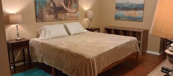 Quiet West Mobile Condo Near USA/Pilot