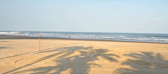 Casa na Praia Grande com Piscina perto da Praia