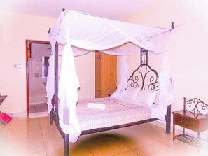 Habitación individual ejecutiva | Wifi gratis y ropa de cama