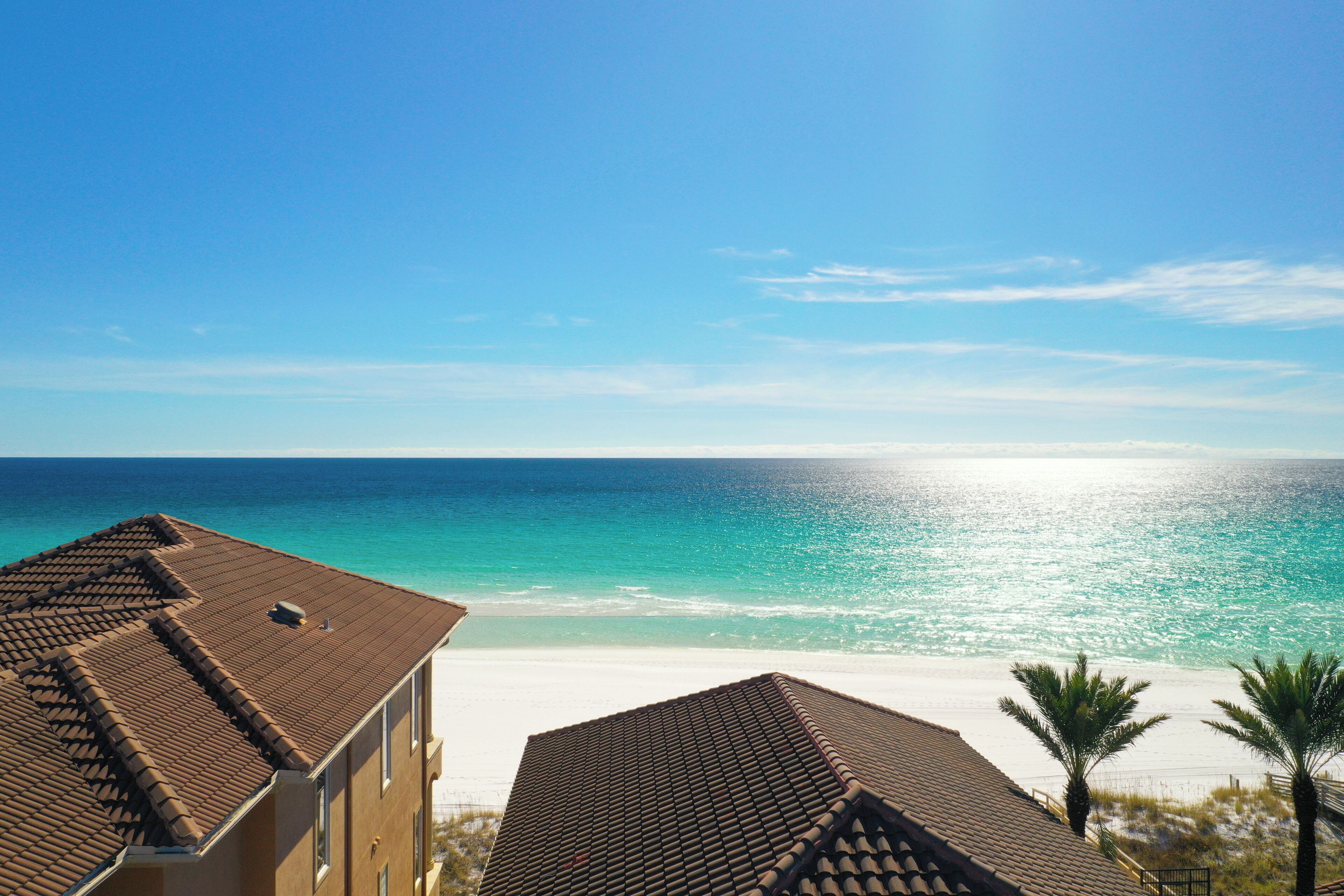 بالقرب من الشاطئ