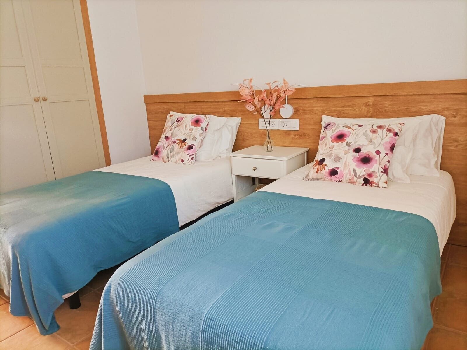 Strykejern/-brett, wi-fi og sengetøy