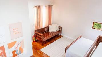 Family Room, Balcony, Hill View | Desk, soundproofing, free WiFi