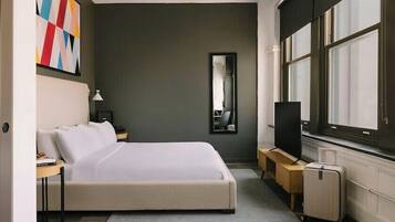 Rideaux occultants, fer et planche à repasser, Wi-Fi gratuit