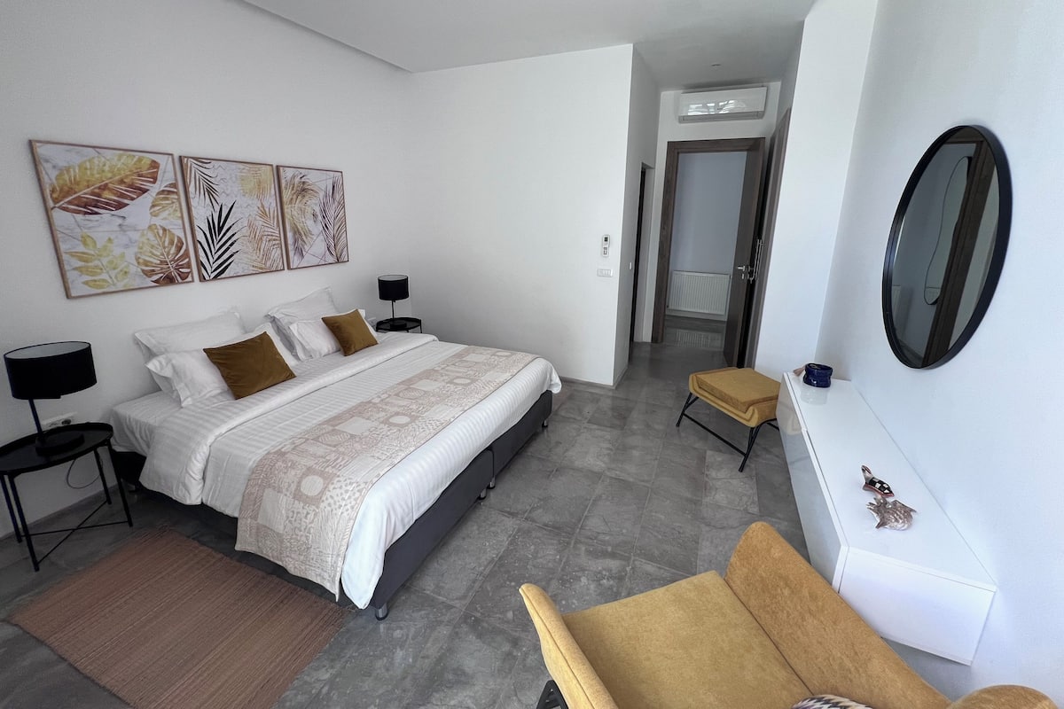 Deluxe Double or Twin Room, Pool View | Free WiFi