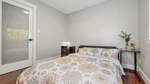 Iron/ironing board, free WiFi