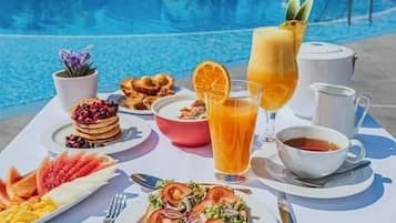 Desayuno a la carta incluido todos los días