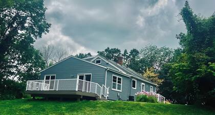 3-bedroom house in Hastings sitting on the Mississippi River ridge.