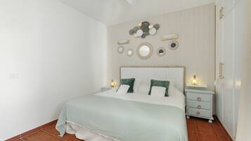 1 chambre, fer et planche Ă repasser, Wi-Fi, draps fournis