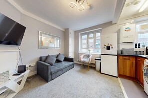 Smart TV - Bright 1Bedroom Home-Brixton Tube 12min Away (Brixton)