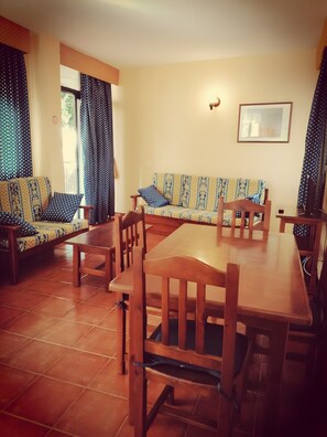 TV - Casa Carolina 2 – Cozy Home Steps from the Sea in Playa de Santiago (Playa de Santiago)