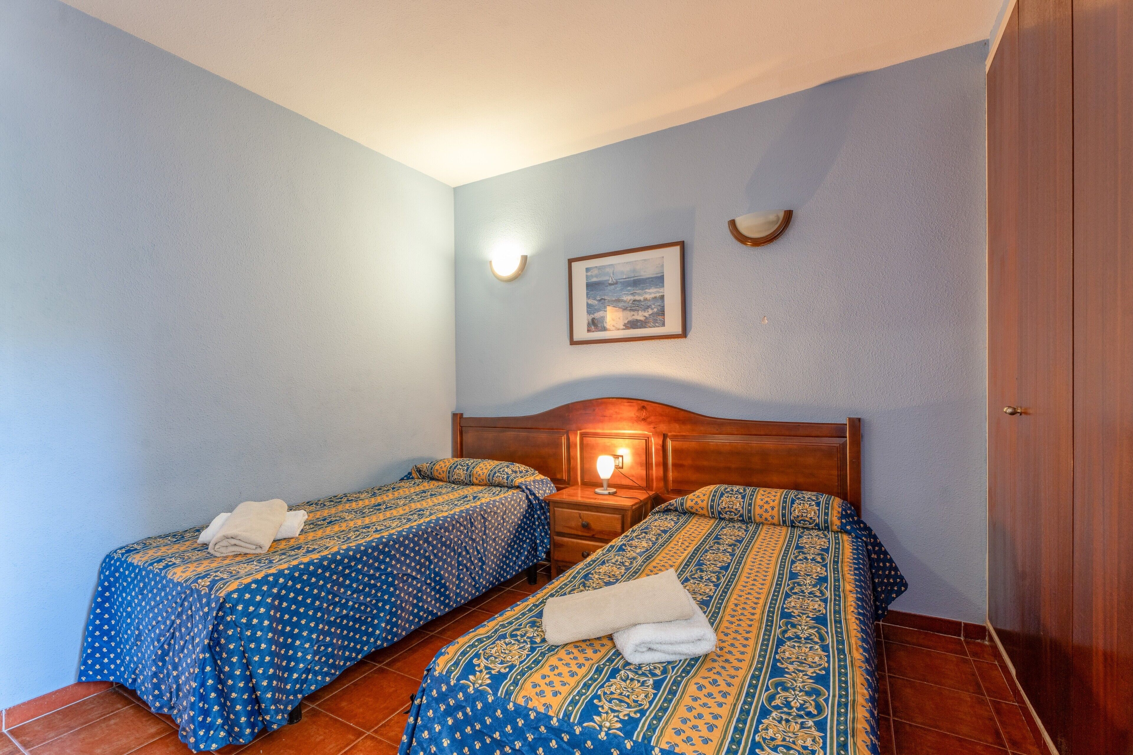 1 bedroom, iron/ironing board, bed sheets