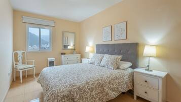 2 habitaciones, wifi y ropa de cama