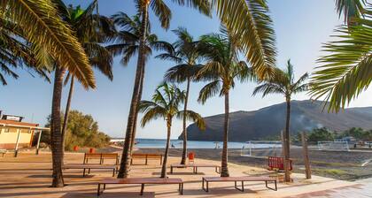 Holiday Home 'Miramar 3' with Mountain View and Wi-Fi